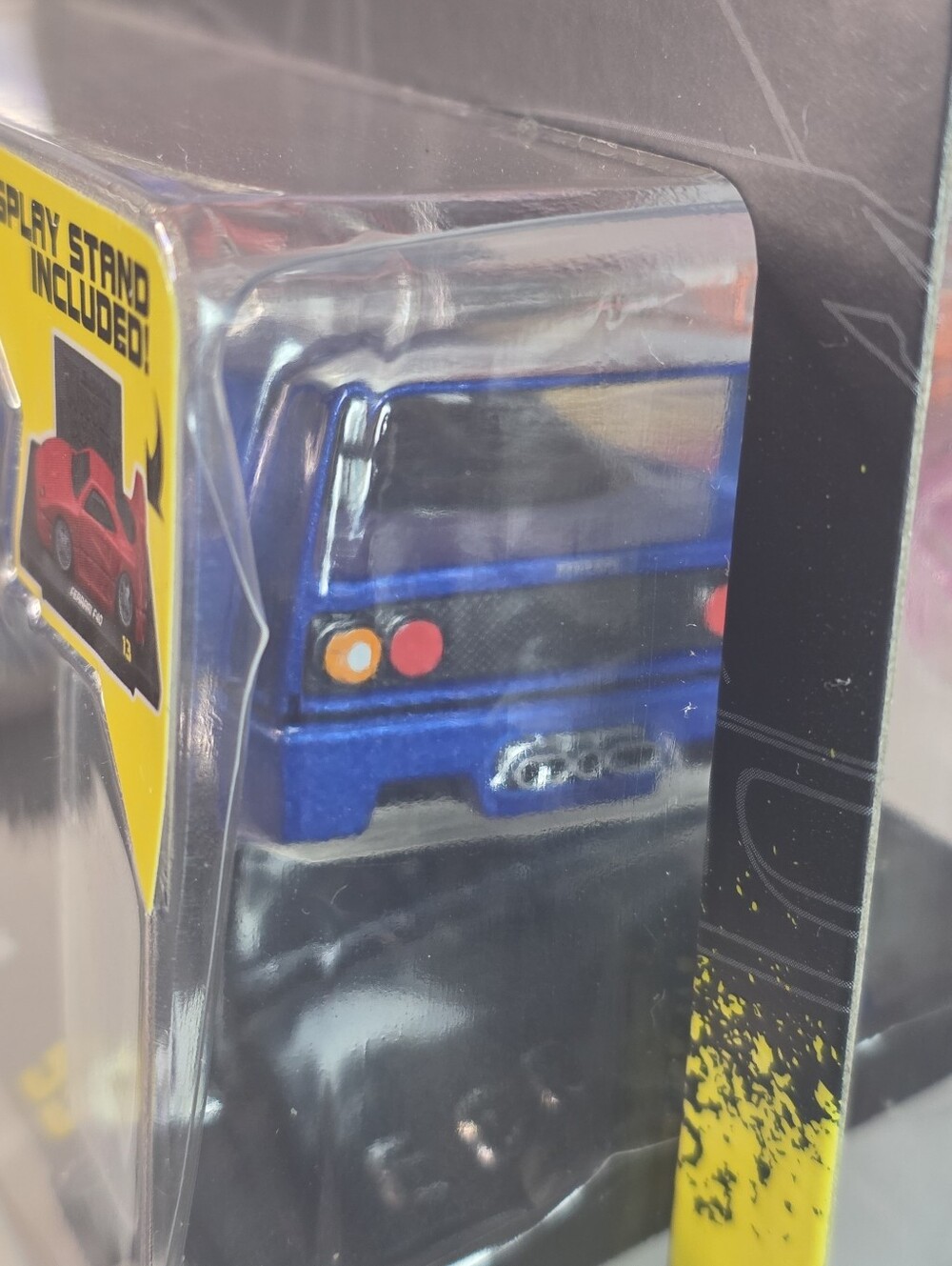 Muscle Machines Series 10 Ferrari F40 #59 Le Mans “Pilot” Blue 2026 Release - Picture 7 of 13